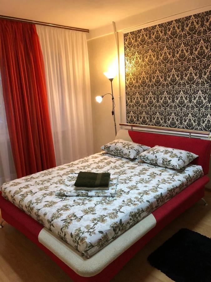 Kyiv Apartment In Pechersk On Oleksandra Kopylenko المظهر الخارجي الصورة