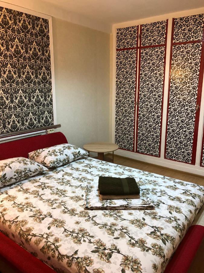 Kyiv Apartment In Pechersk On Oleksandra Kopylenko المظهر الخارجي الصورة